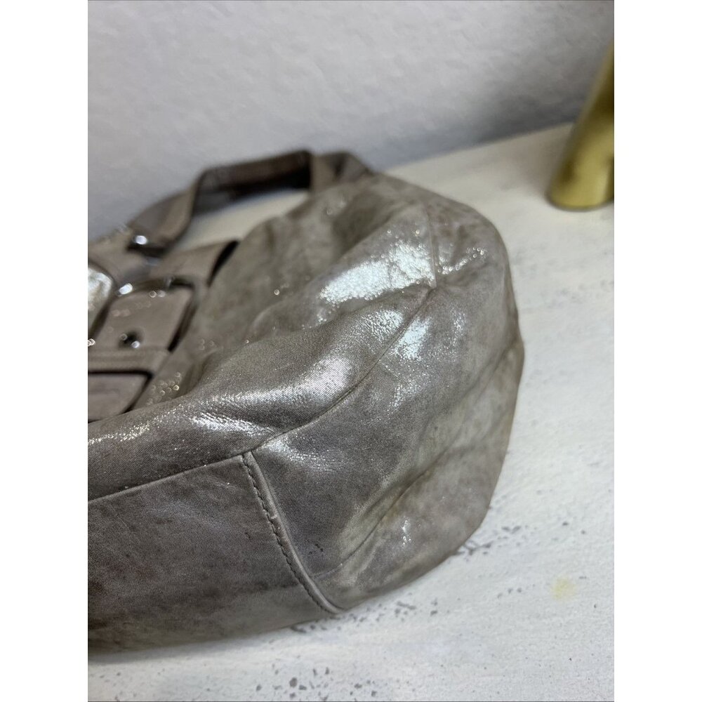 Coach (2011) Soho Lynn Metallic Champagne Shimmer Hobo Leather Bag Big Buckle - Picture 6 of 16
